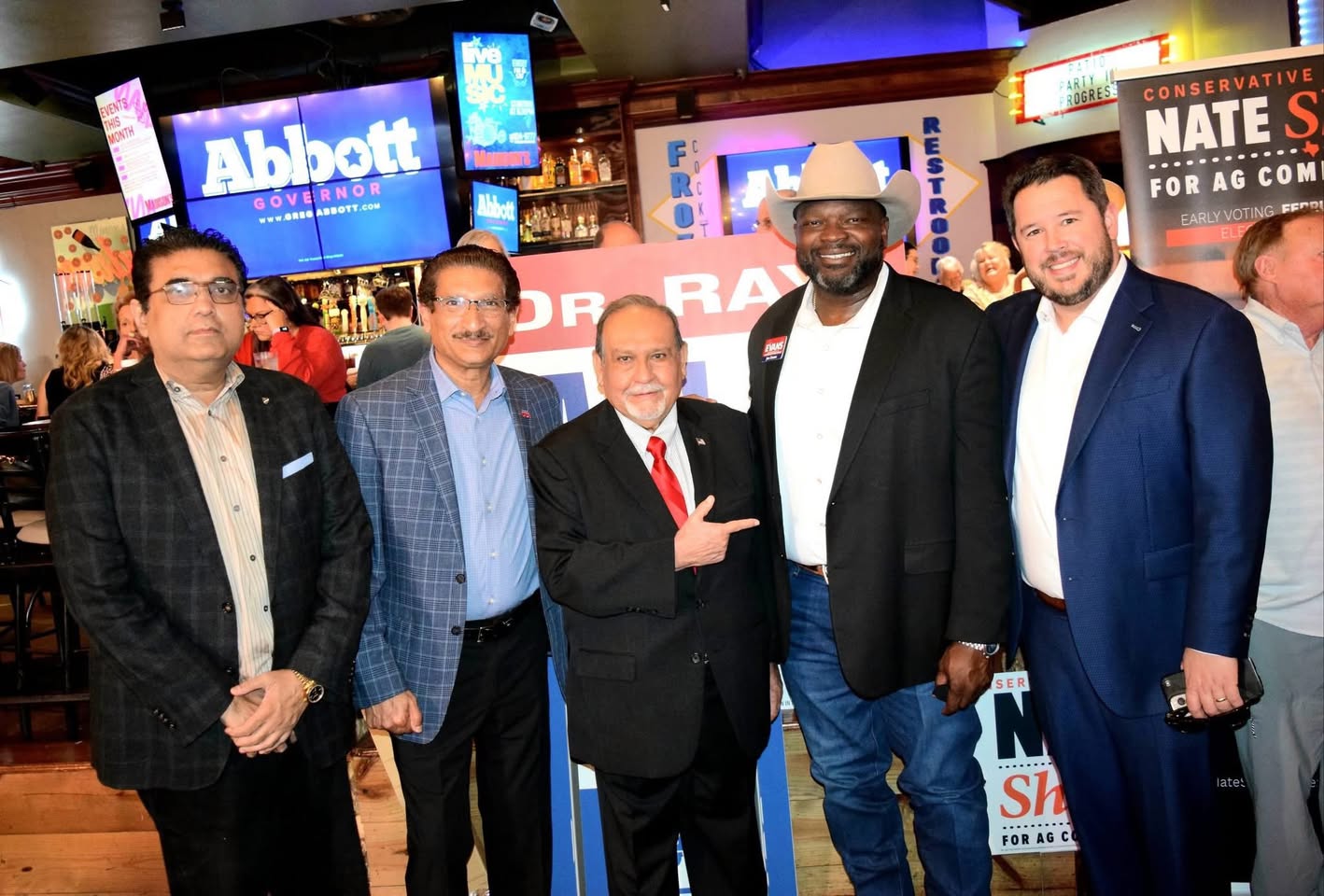A group photograph from the Beaumont visit, shared in Tony Ashrafi’s public event album.